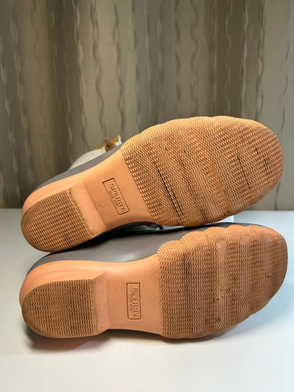Sperry Saltwater Sport Girl's 3M Duck Boot Side Zip Gray Tan Peach STK164544